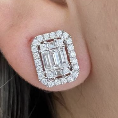 BAGUETTE DIAMOND STUDS