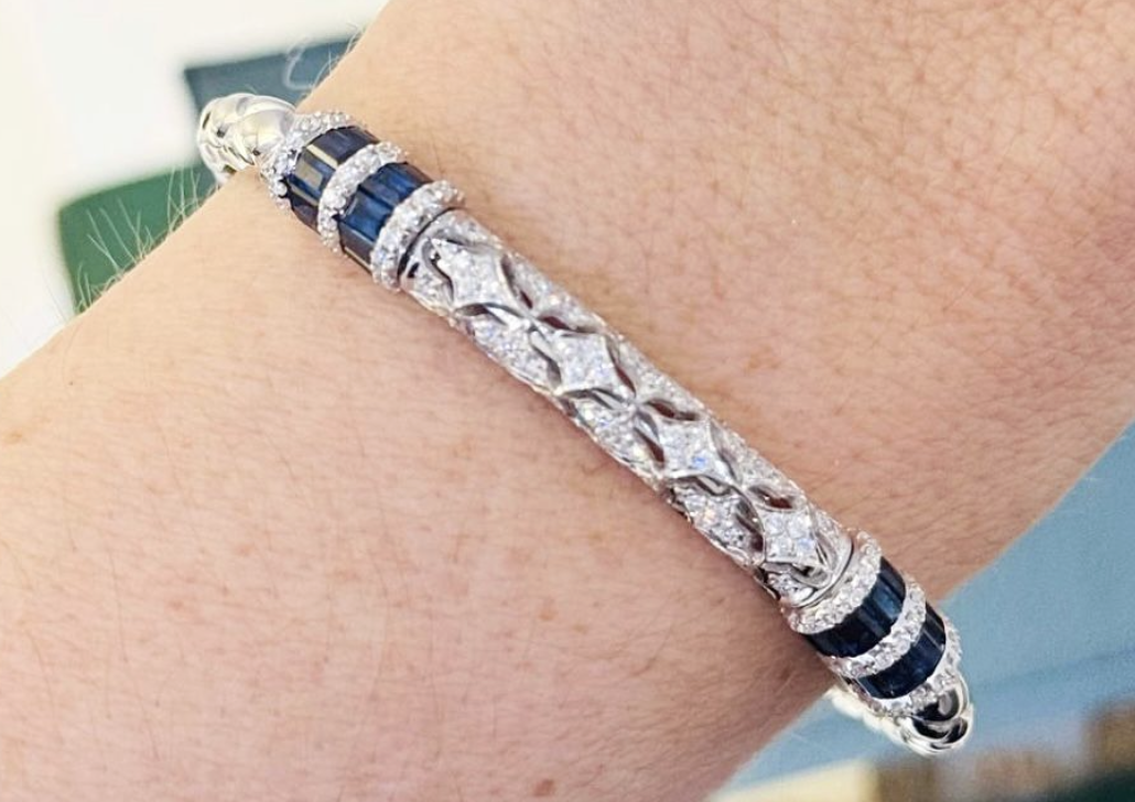 CLASSIC SAPPHIRE AND DIAMOND CUFF