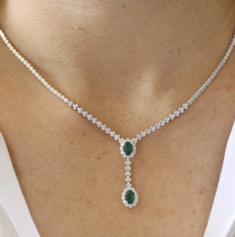 COLLAR DE ESMERALDAS Y BRILLANTES