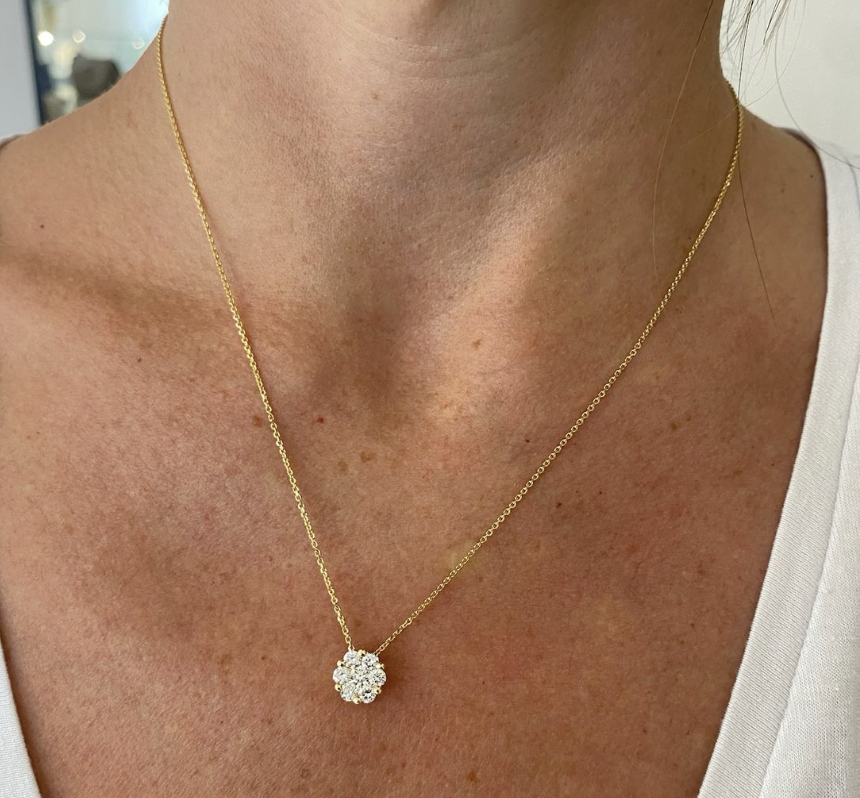 DIAMOND PENDANT