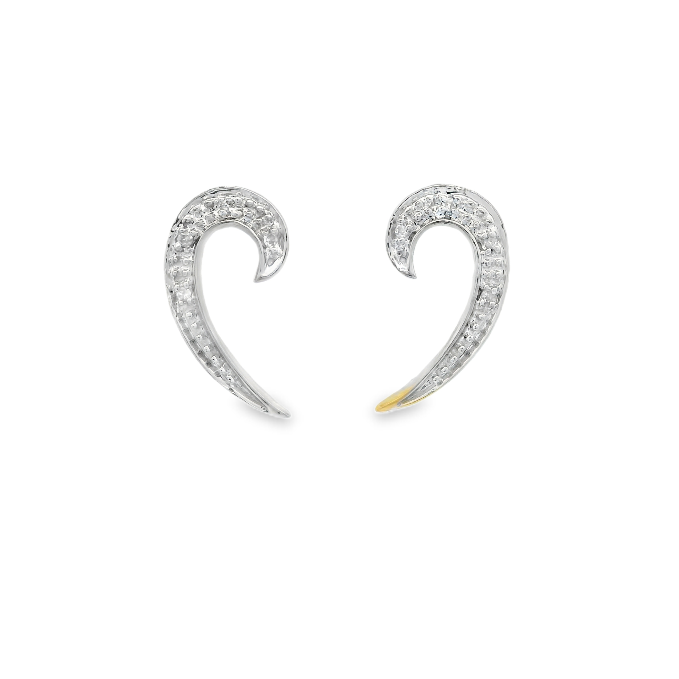 DIAMOND WAVE STUDS