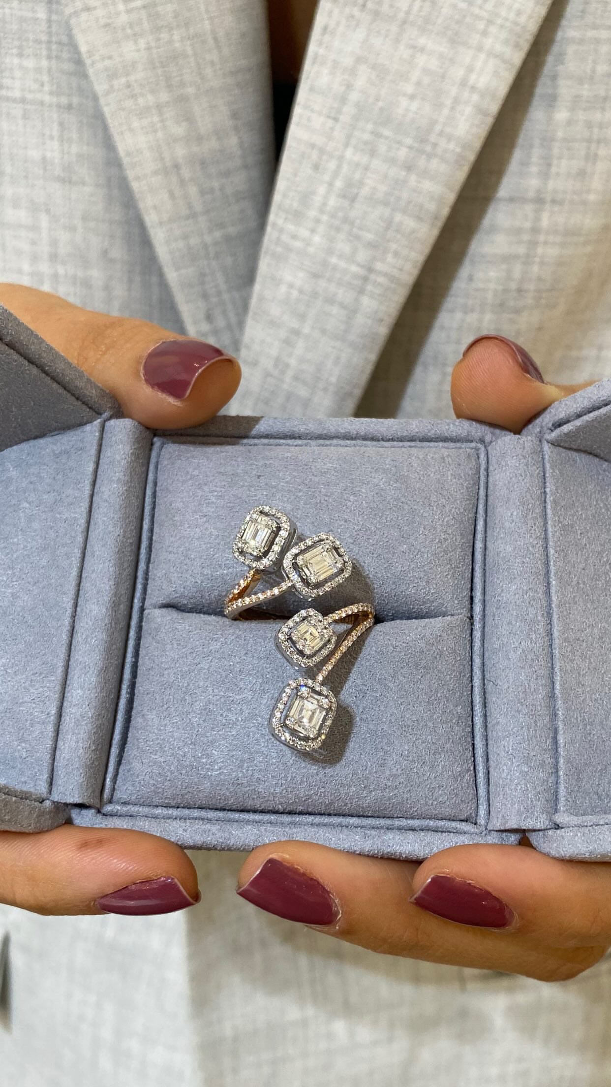 BAGUETTE TRIO RING