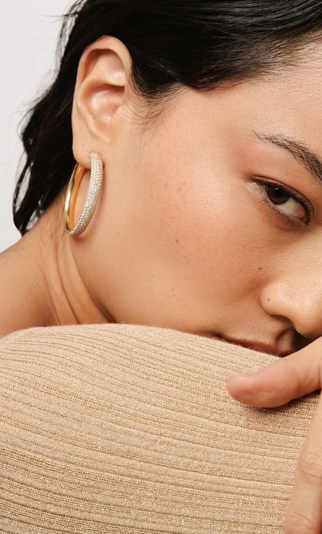 STATEMENT DIAMOND HOOPS