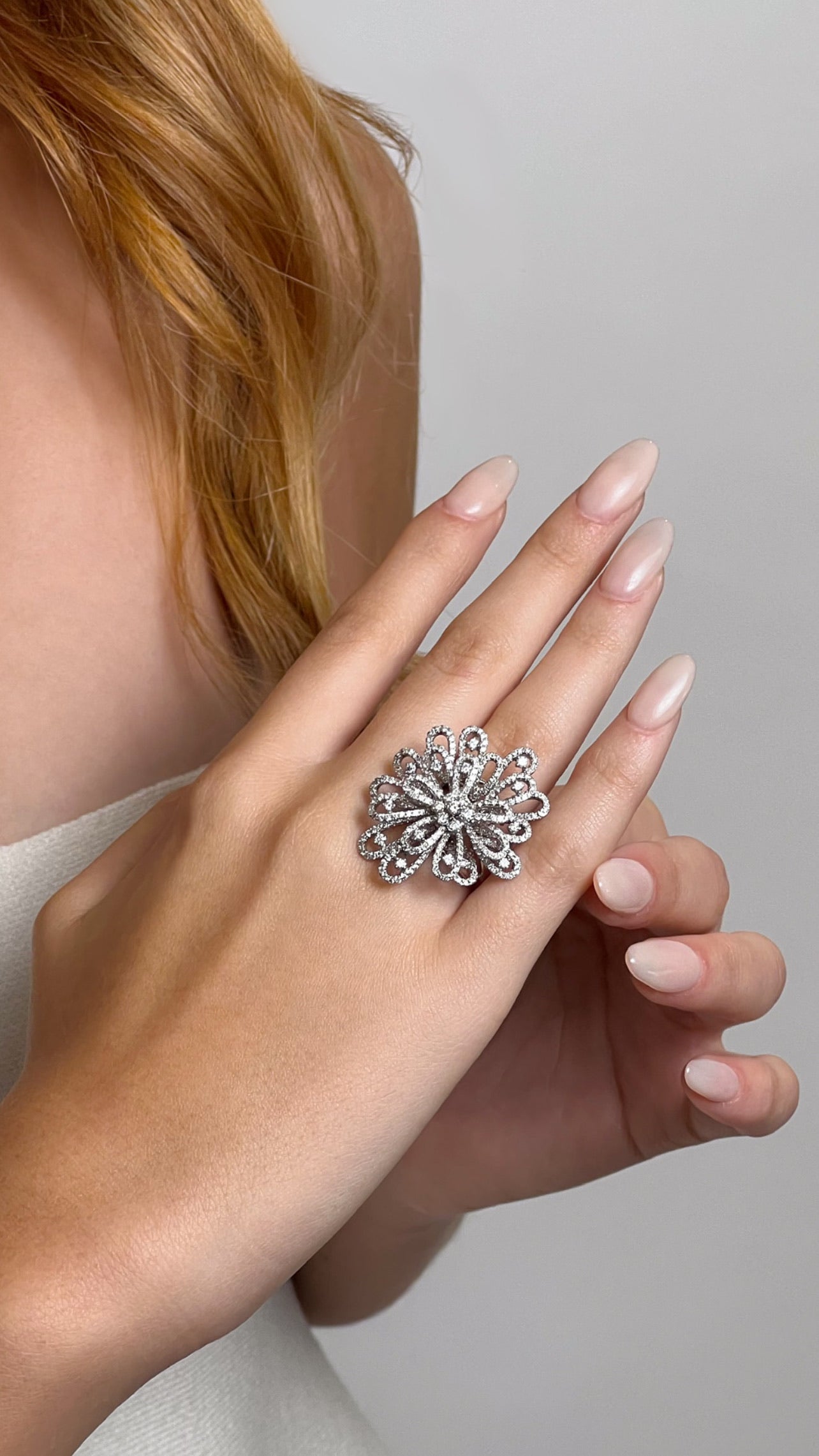 AURUM BLOSSOM DIAMOND RING