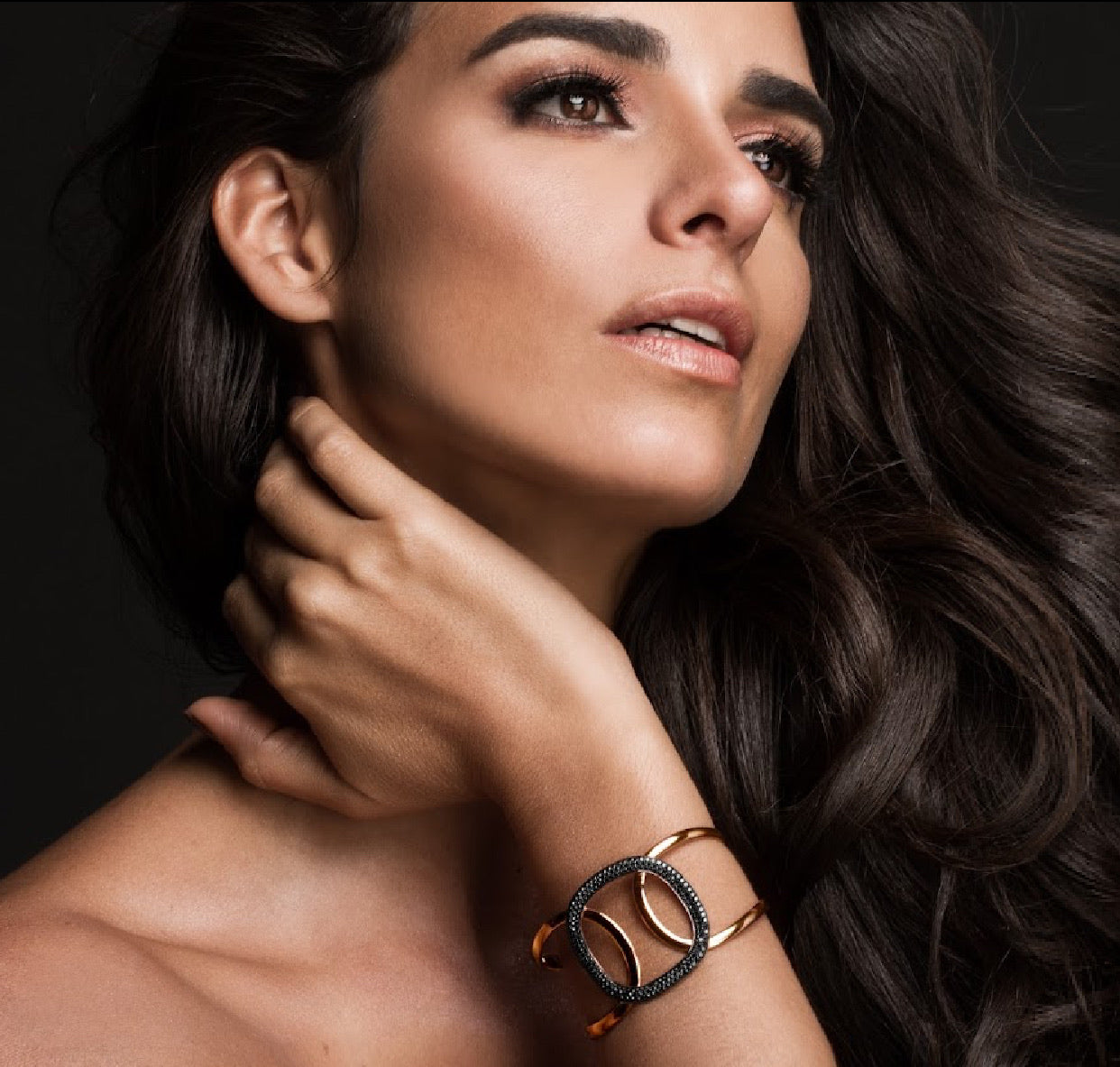 BLACK DIAMOND ROSE CUFF