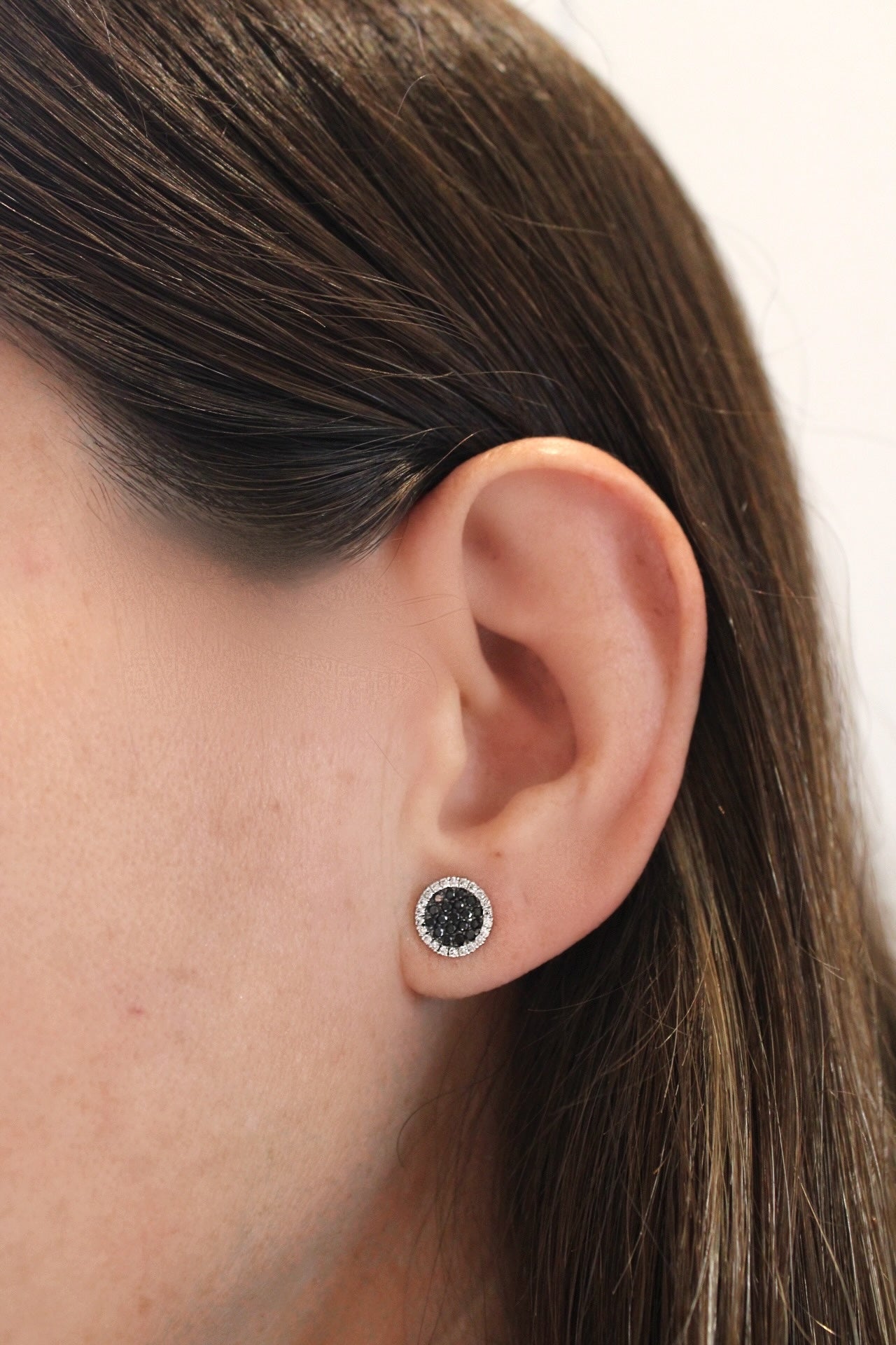 ROUNDIES BLACK DIAMOND