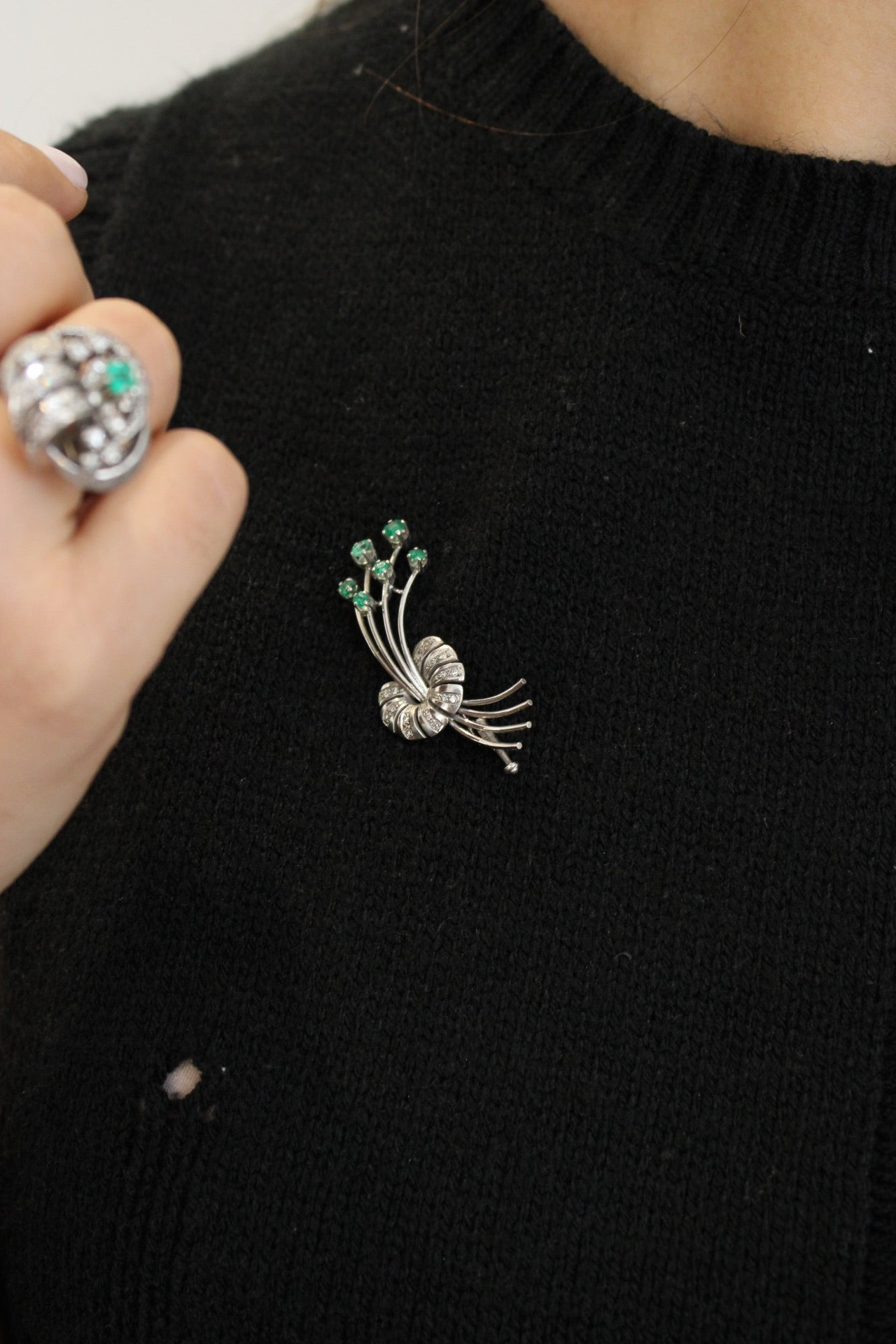 FLOWER EMERALD VINTAGE BROCHE