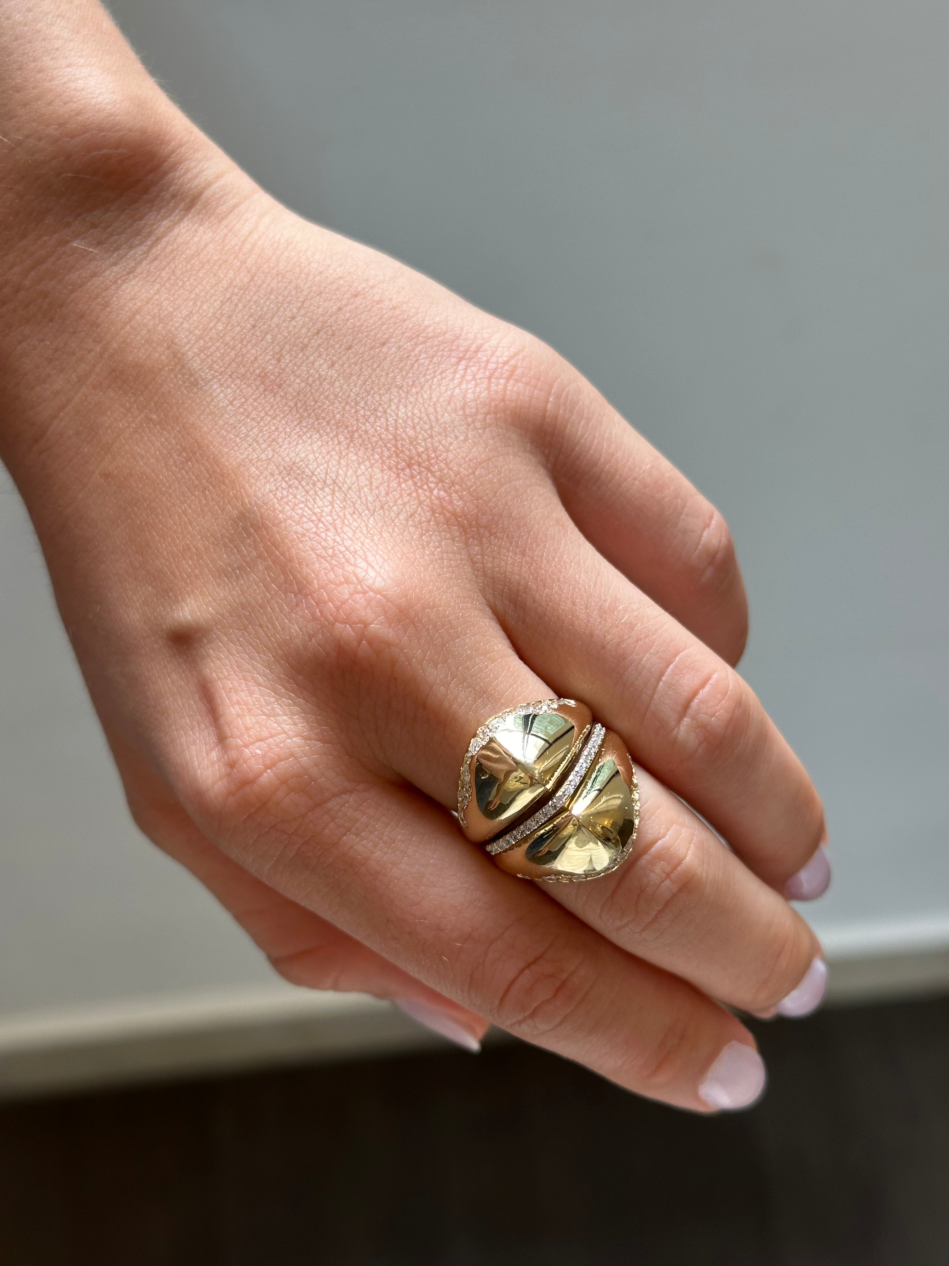 CHUNKY GOLDEN DIAMOND RING