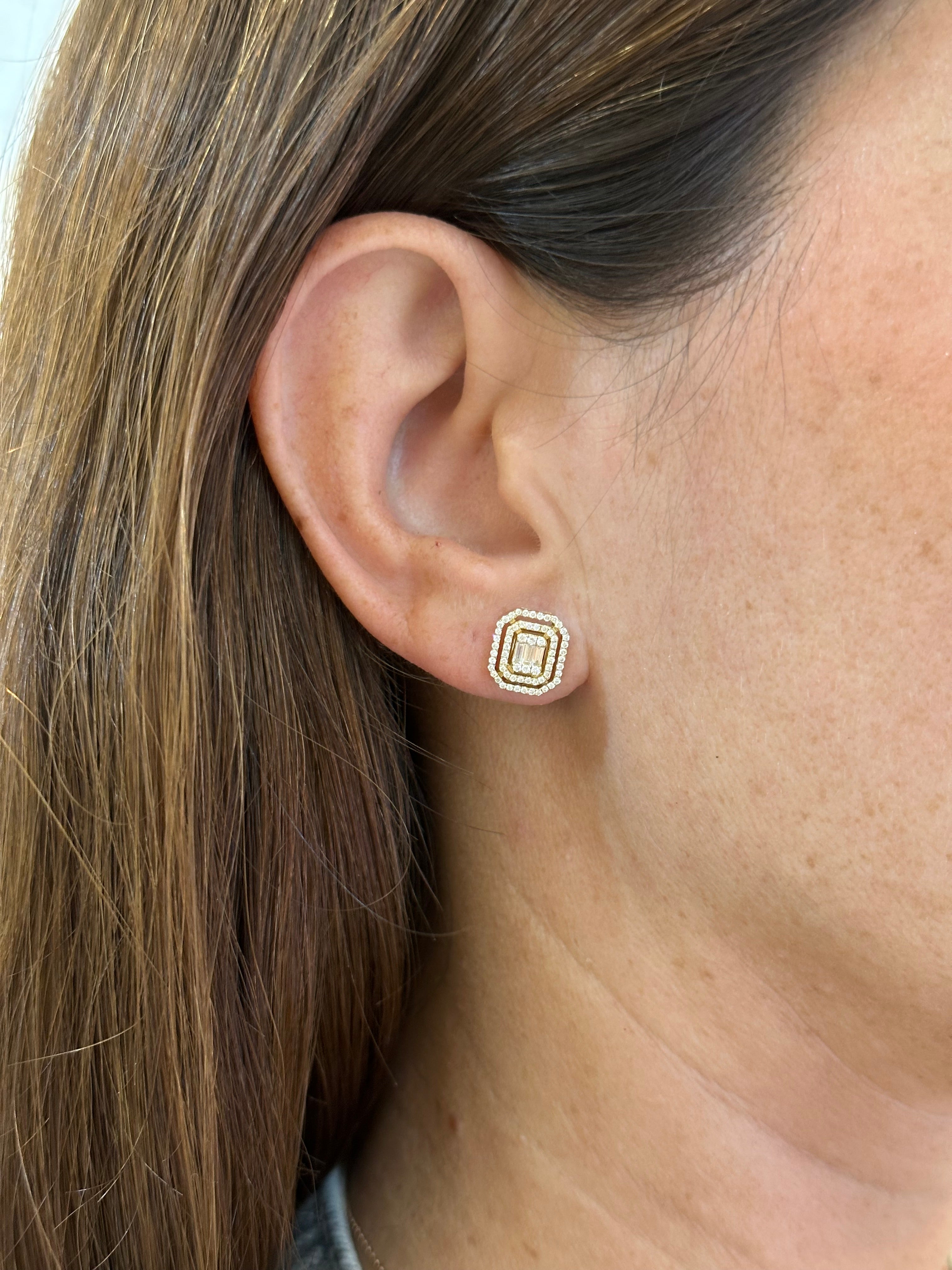 GOLDEN DIAMOND STUDS WITH HALO