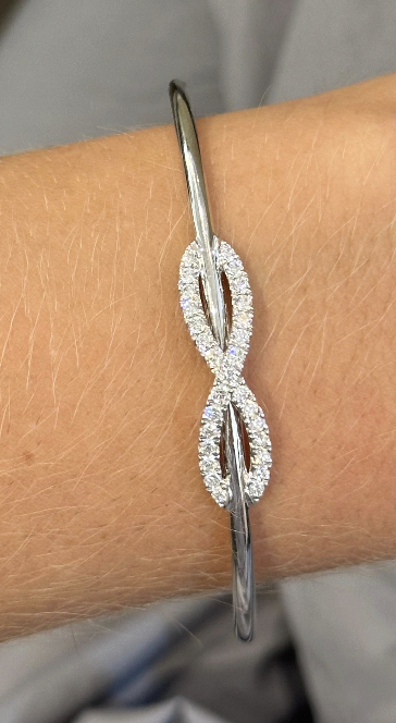 INFINITY DIAMOND CUFF