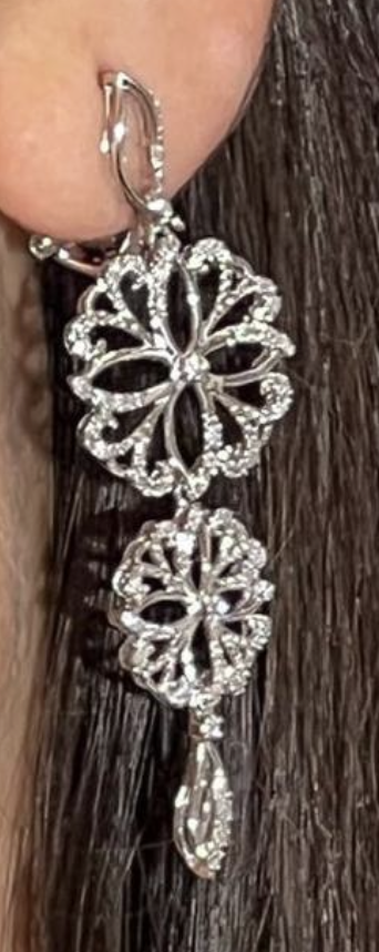 LONG WHITE GOLD DIAMOND EARRINGS