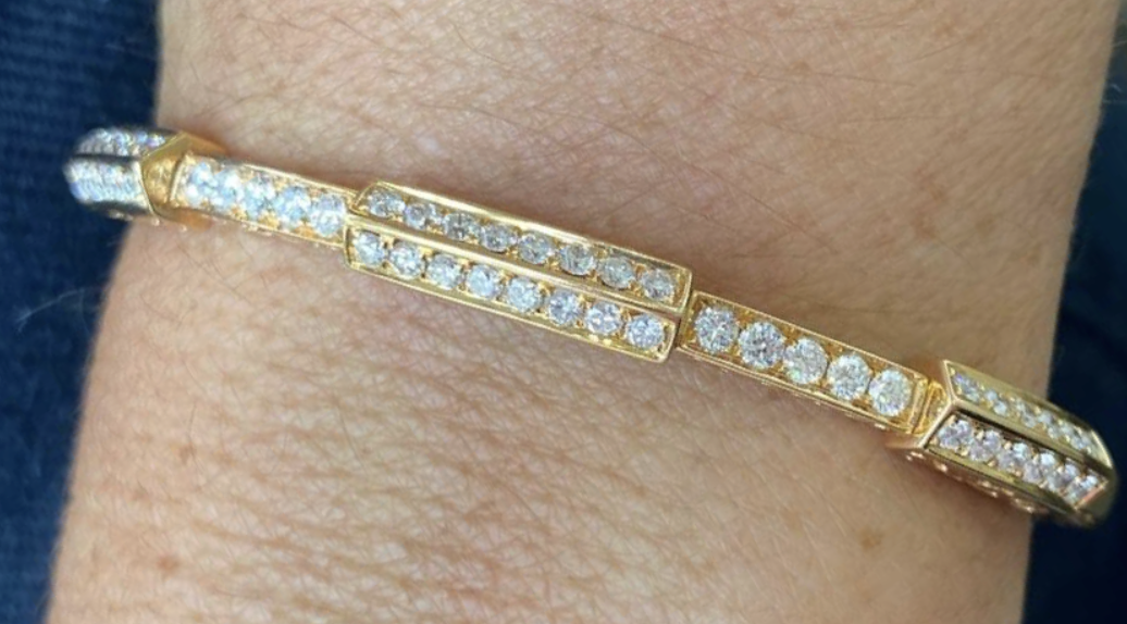 LUMI BARREL CUFF