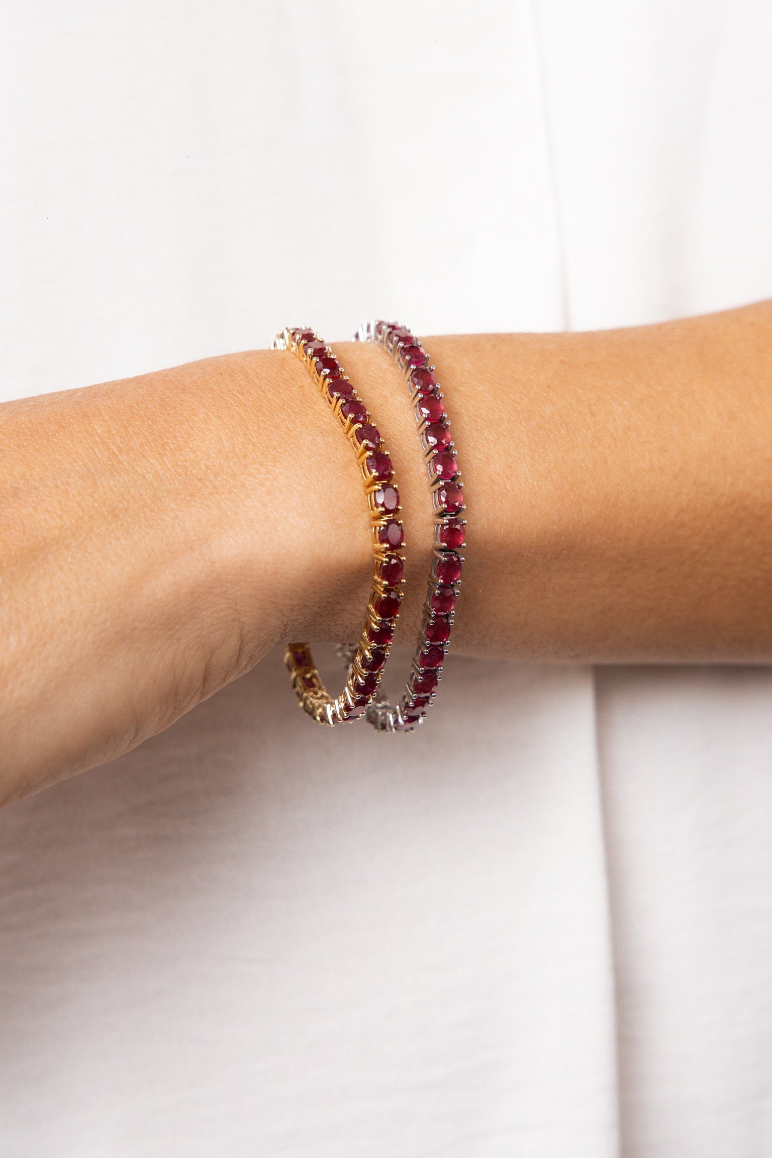 OVAL RUBIES BRACELET