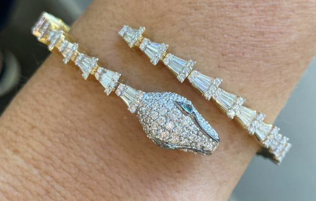 LARGE DIAMOND SERPENT BRACELET
