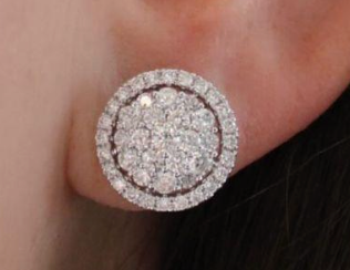 ROUNDED DIAMOND STUDS