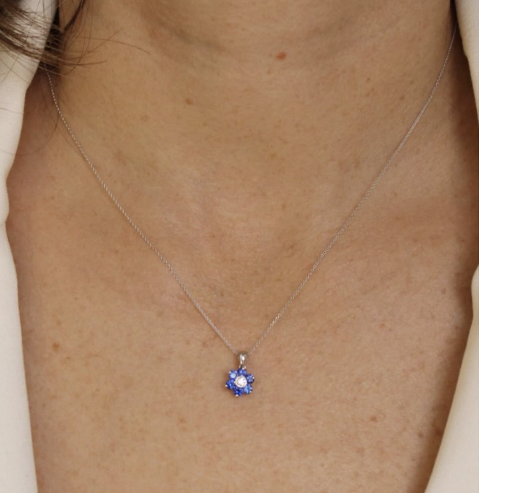 SAPPHIRE FLOWER NECKLACE