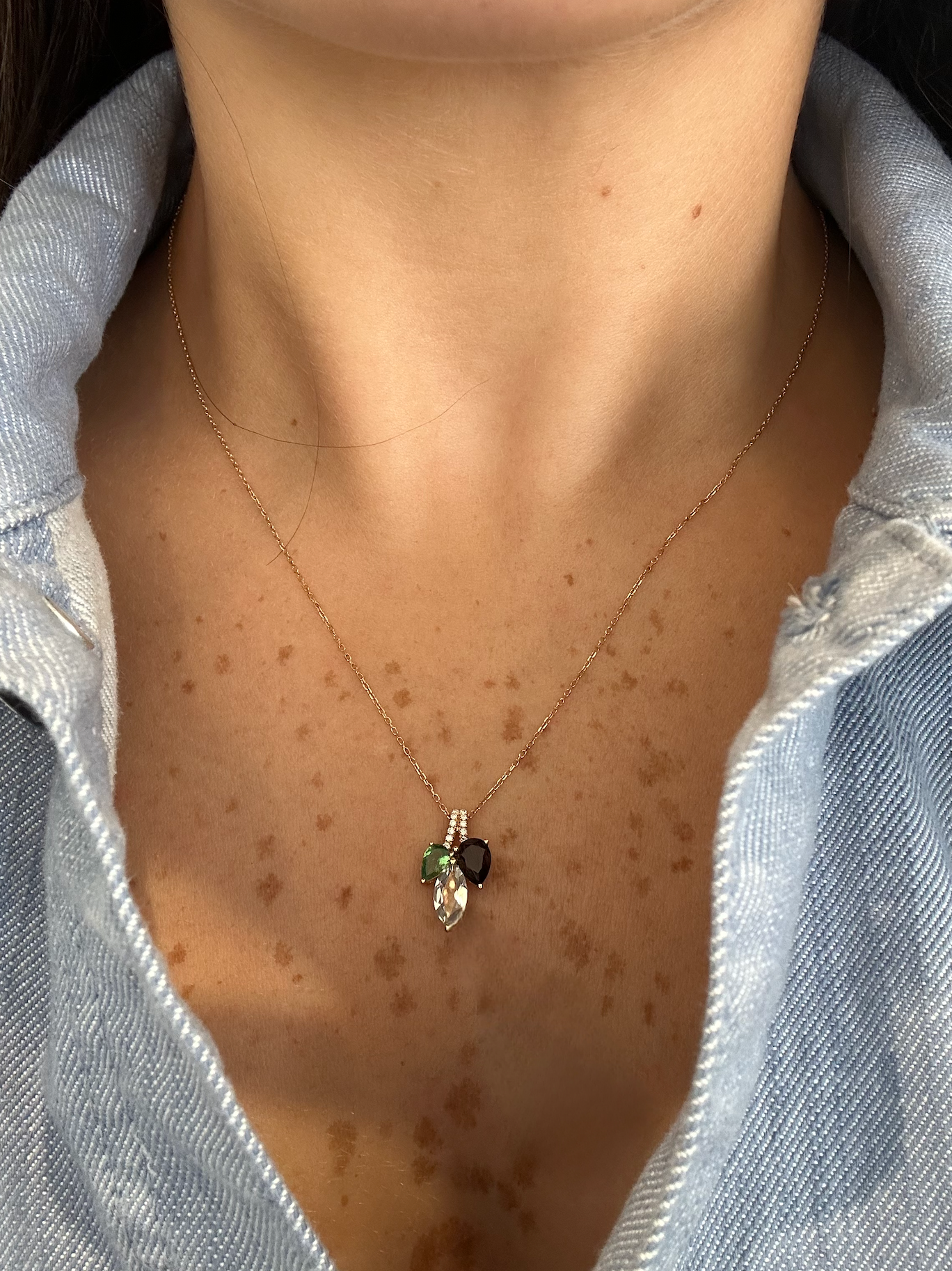 FOREST PENDANT NECKLACE