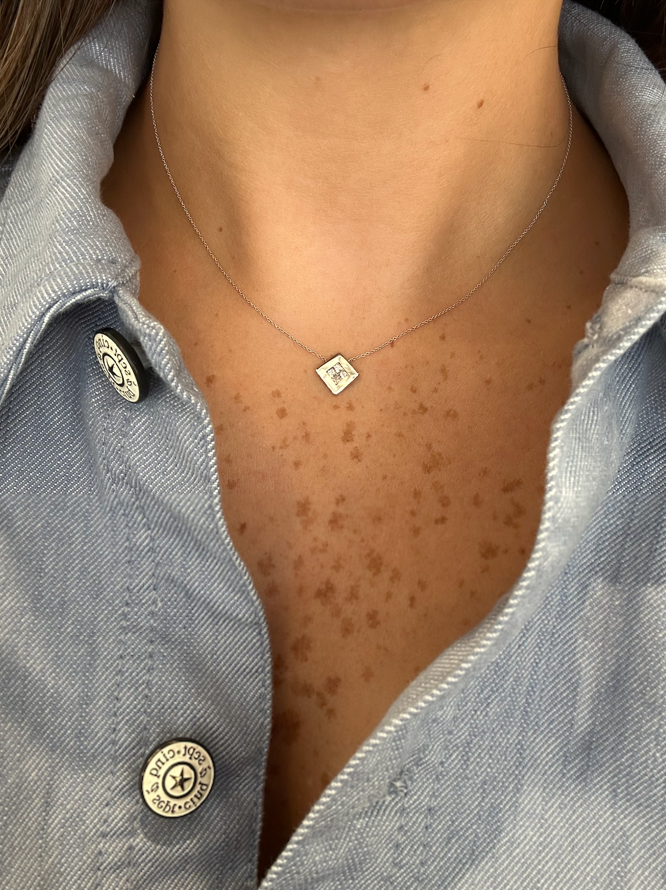 DIAMOND SQUARED NECKLACE