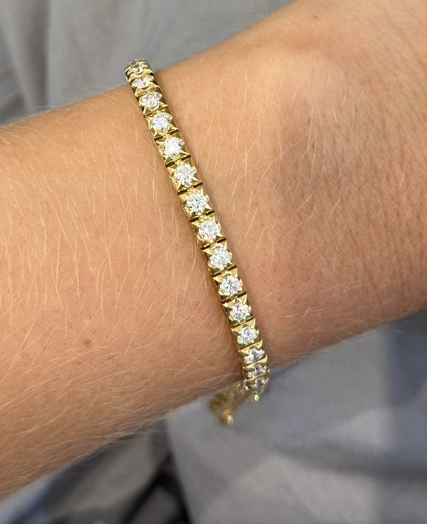 TENNIS BRACELET