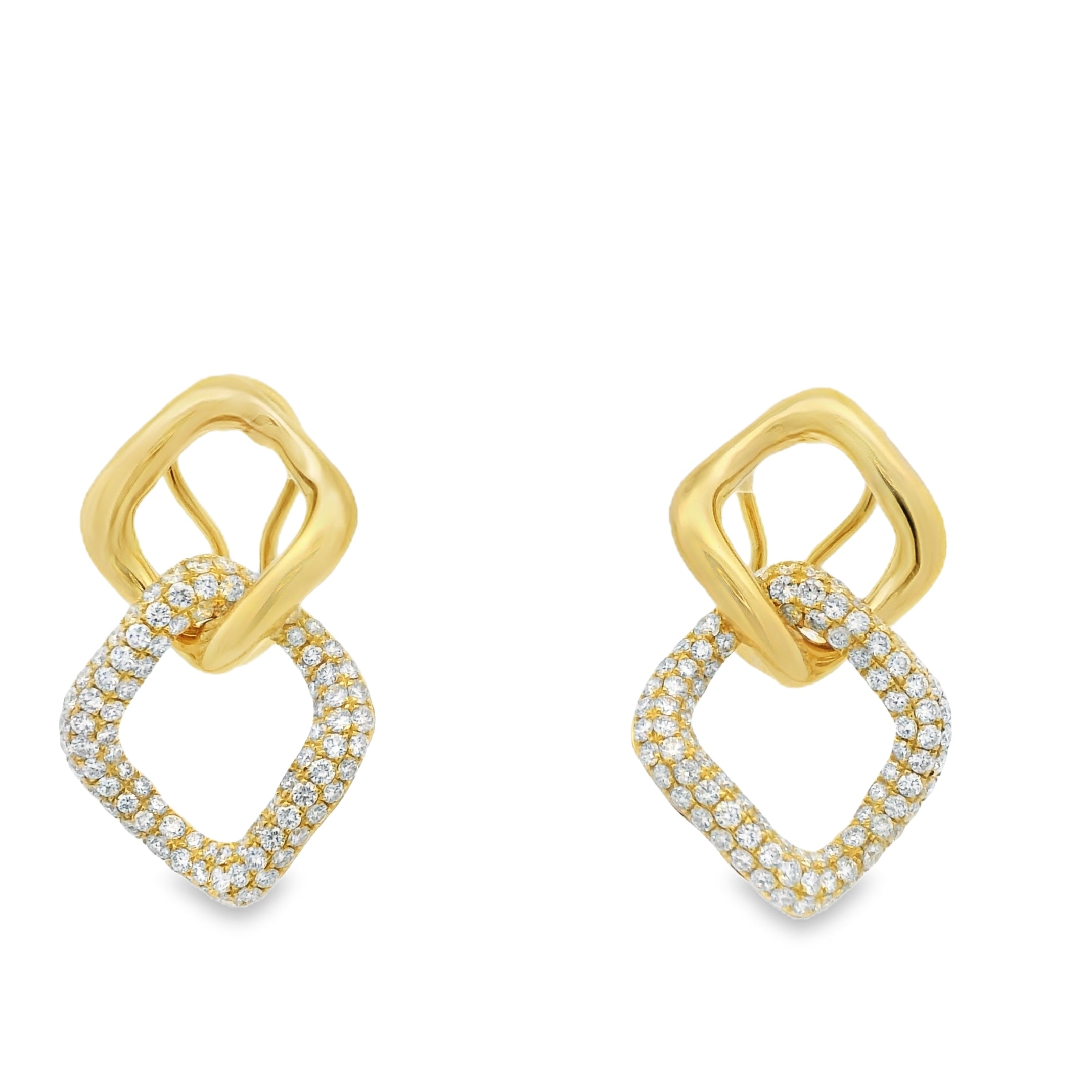 RETRO DIAMOND EARRINGS.