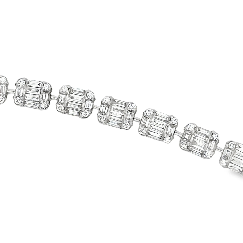 BAGUETTE ILLUSION RECTANGULAR BRACELET