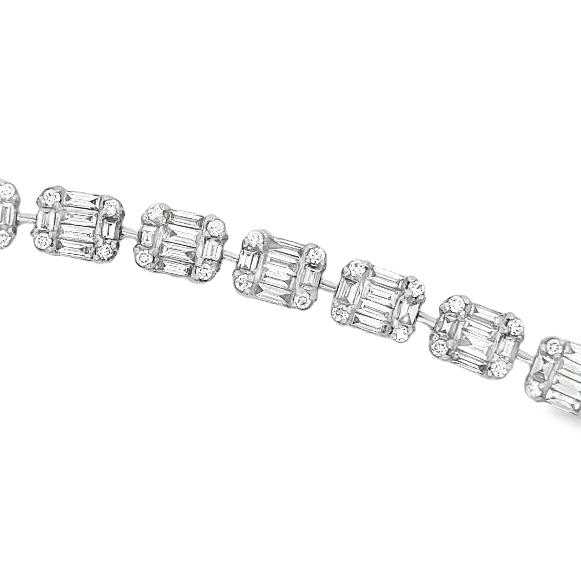 BAGUETTE ILLUSION RECTANGULAR BRACELET