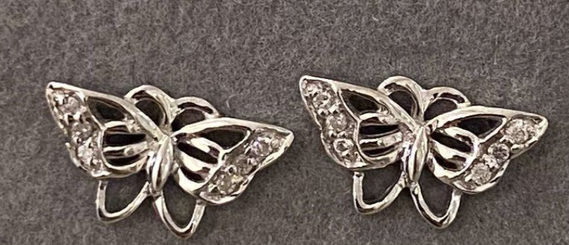 WHITE GOLD BUTTERFLY