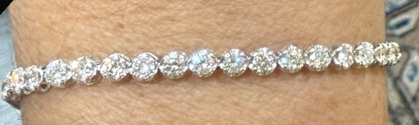 WHITE GOLD TENNIS BRACELET