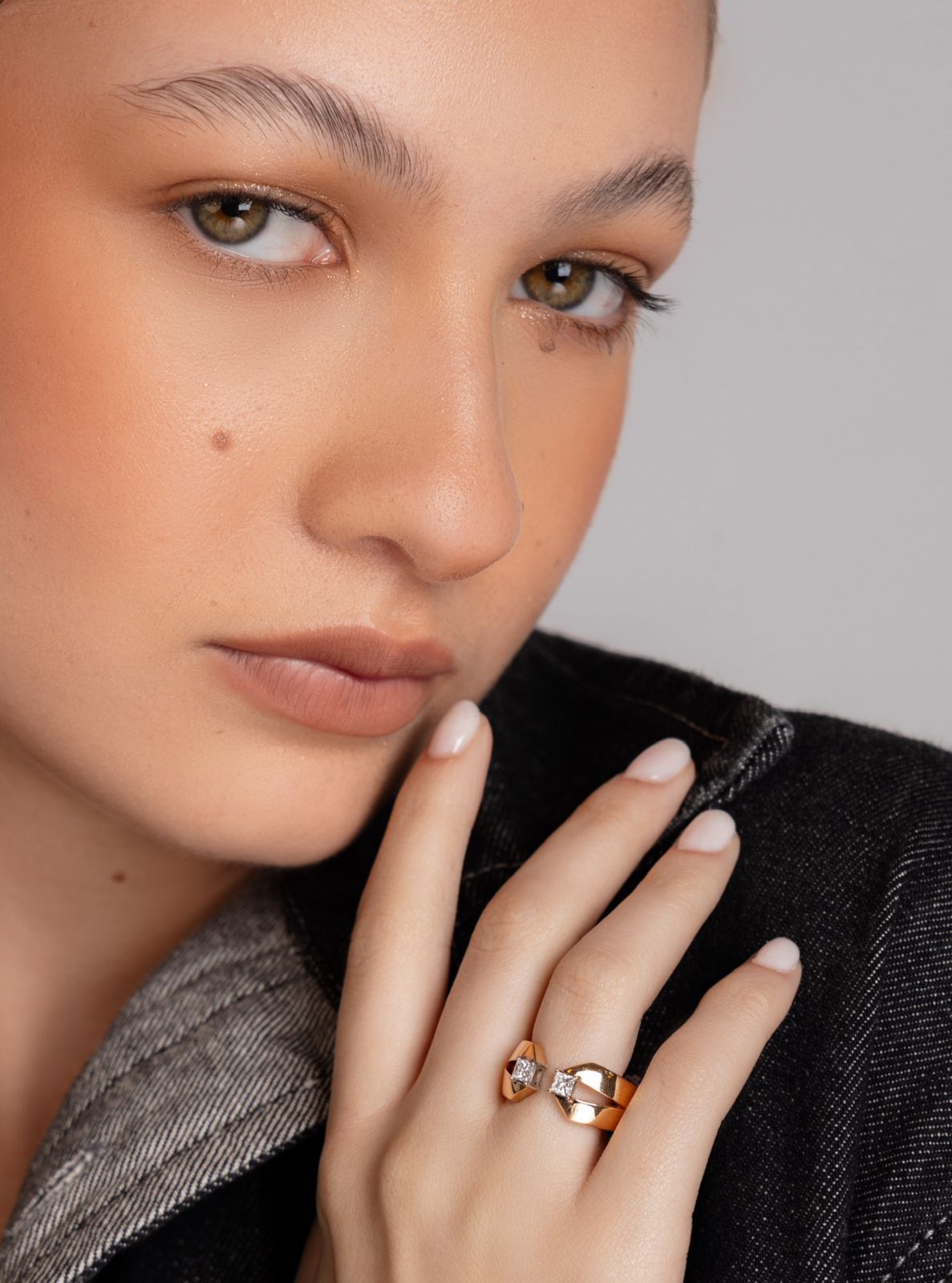 EMBRACE RING