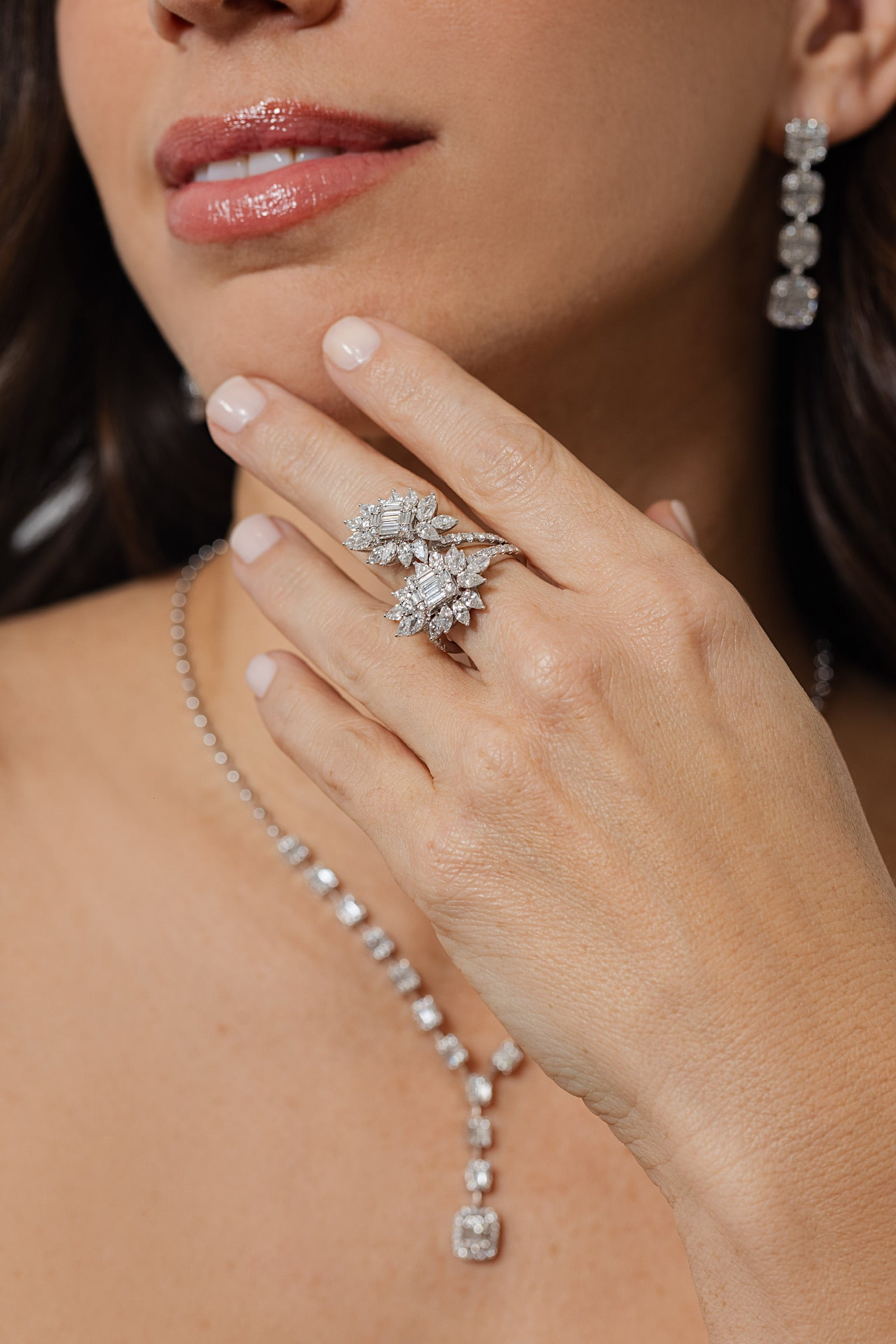 DIAMOND FLOWER RING