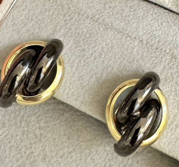 YELLOW GOLD AND BLACK RHODIUM DOUBLE HOOP CLIP EARRINGS