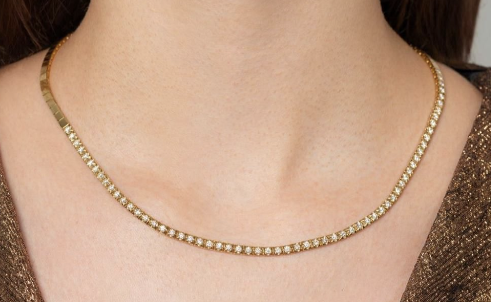 YELLOW GOLD DIAMOND BAR NECKLACE