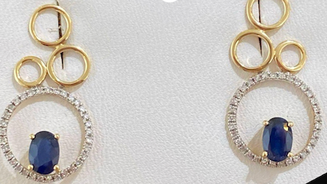 YELLOW GOLD EARRINGS WITH SAPPHIRES