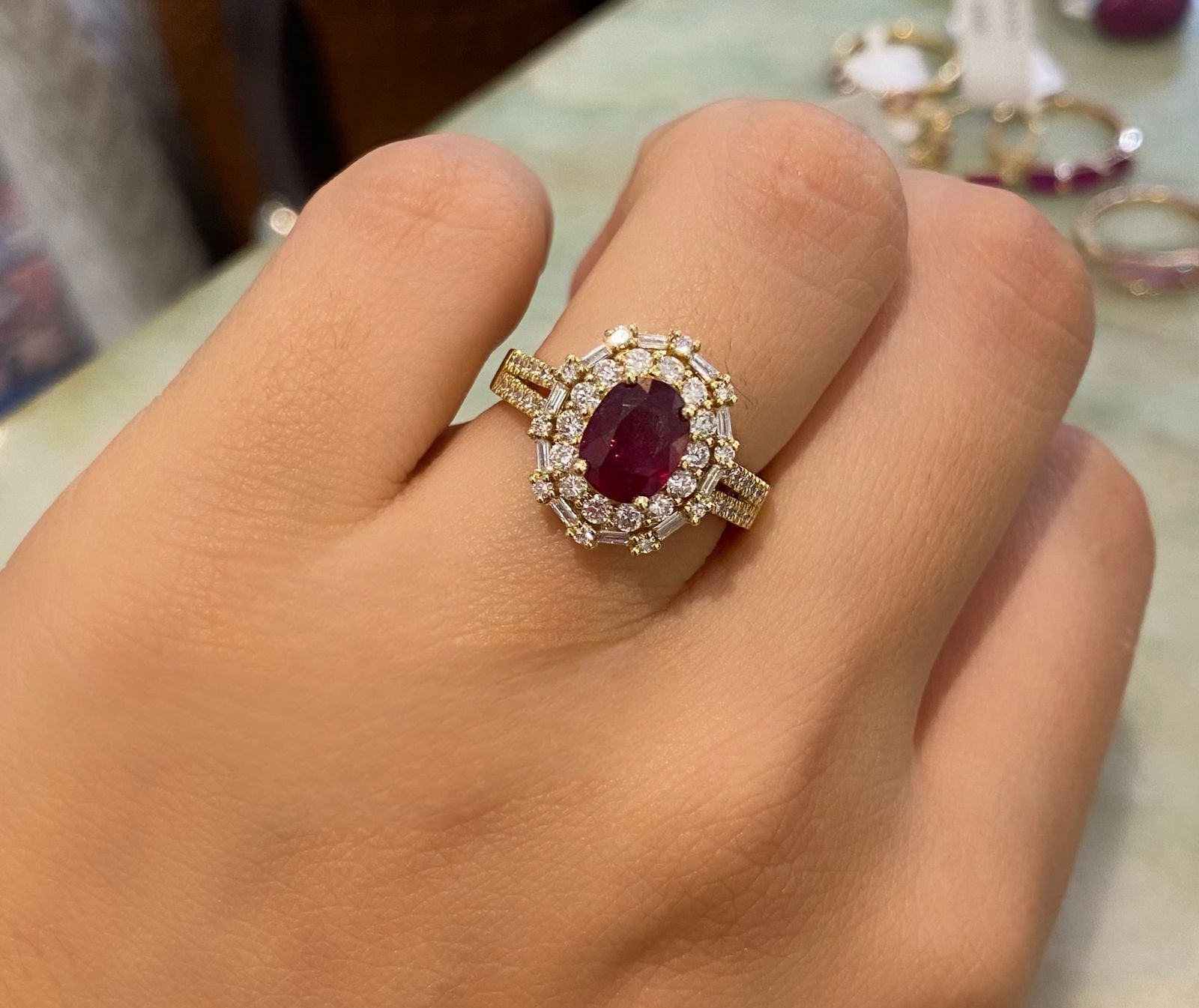 SCARLET RING