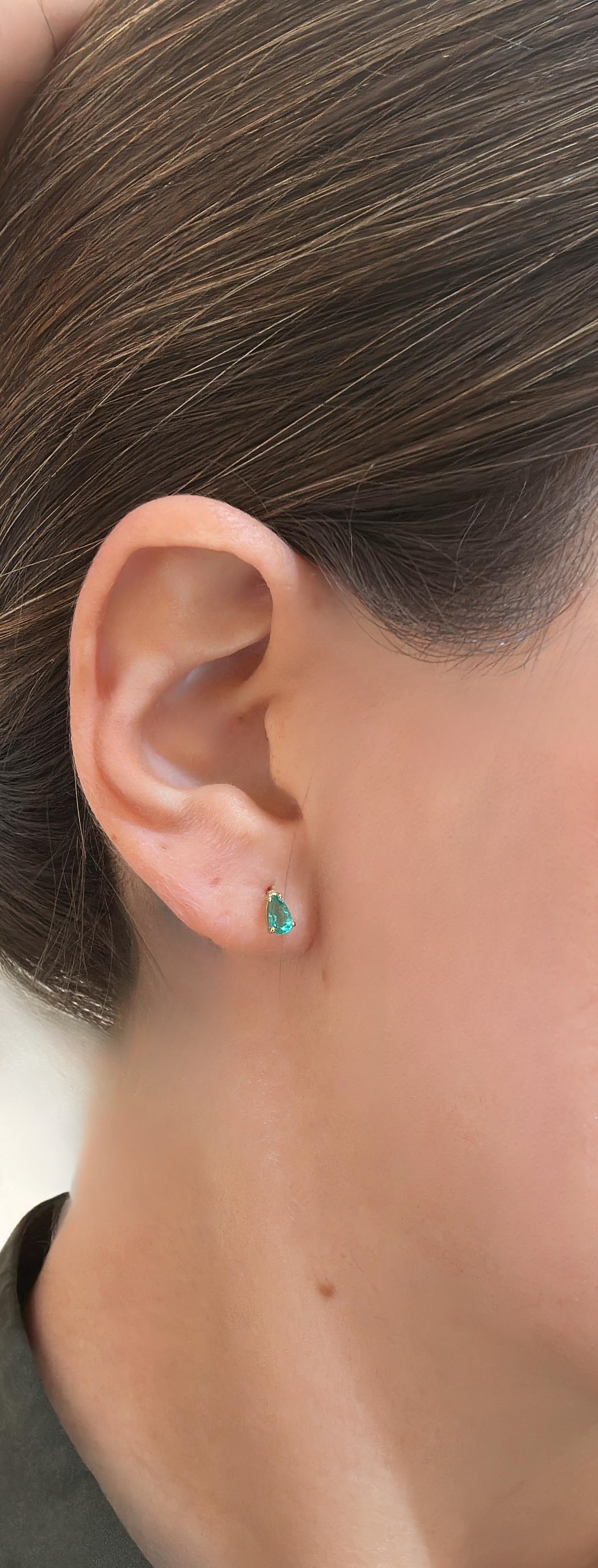 MINI PEAR STUDS